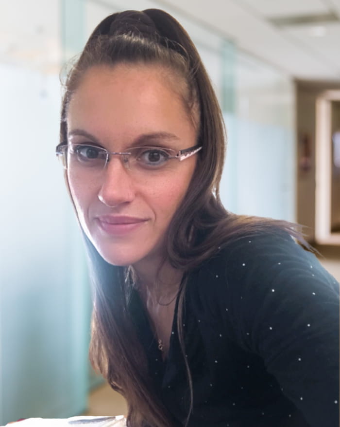 Angelique menard portrait